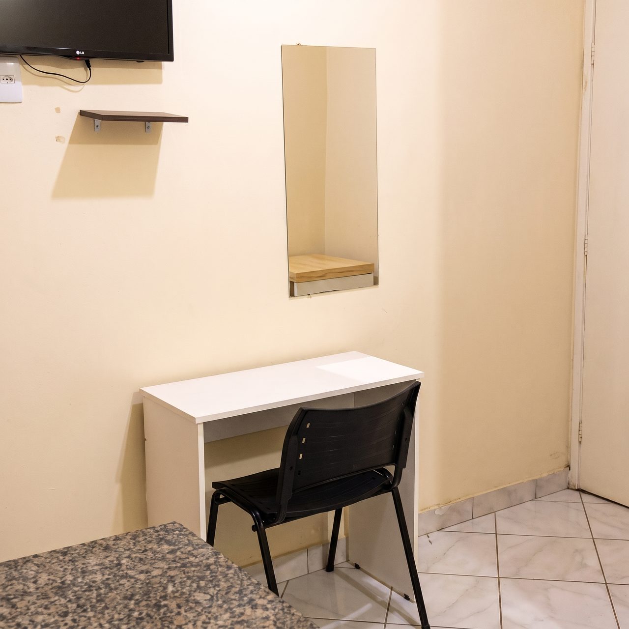 Quarto Duplo - Acomodação climatizada com 2 camas de solteiro ou 1 cama de casal no Hotel Central Campo Grande